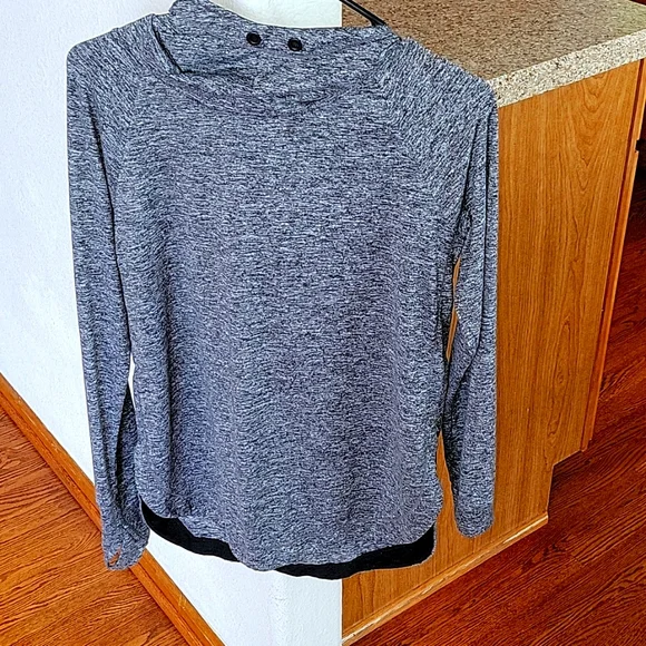 Athleta top - Picture 1 of 3